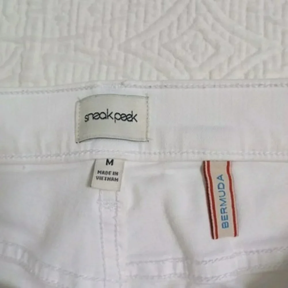 Sneak Peek Bermuda Denim Cuffed High Rise Pocket Summer Beach Size M Womens
